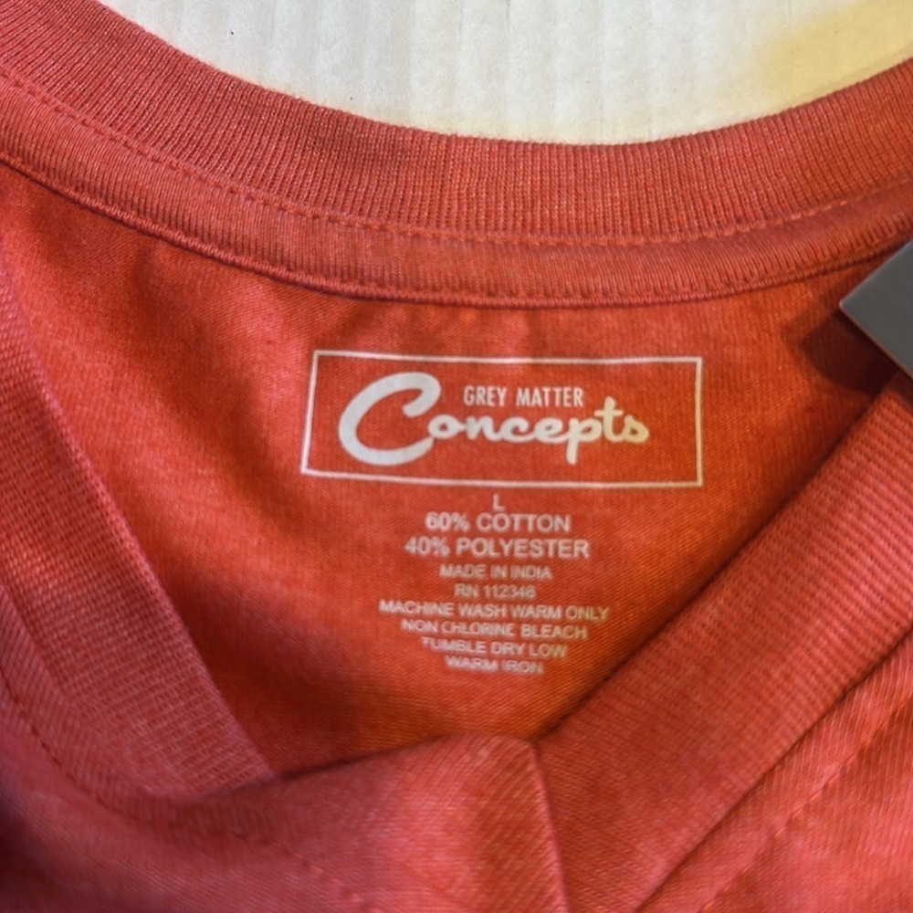 NWT Grey Matter Concepts orange salmon color T-shirt with neck 60% cotton - Picture 5 of 7